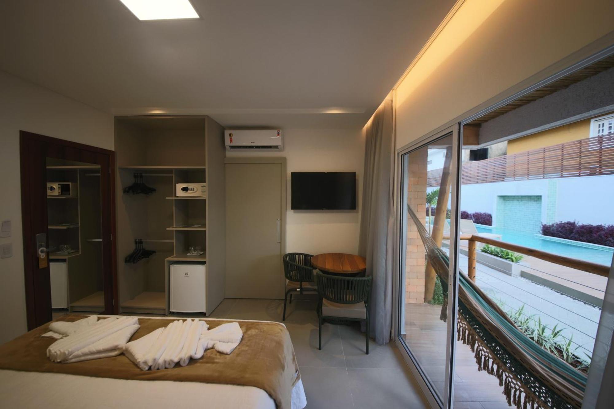 Suite with Balcony,1490585950:JPEG